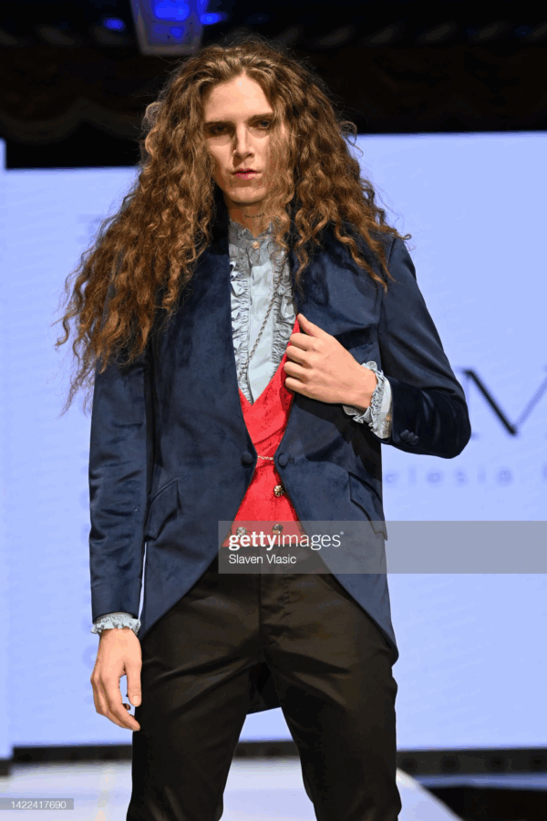 Chaqueta $399 chaleco $129  & pantalón $129 - Imagen 2